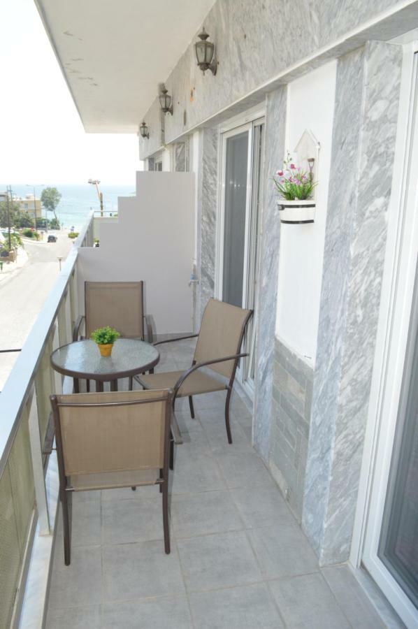 Katerina'S Sea View Apartment Kavala Bagian luar foto