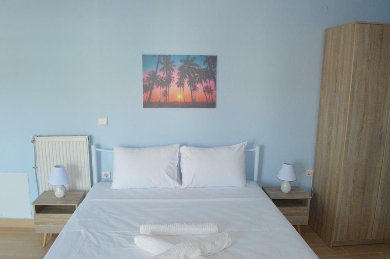 Katerina'S Sea View Apartment Kavala Bagian luar foto